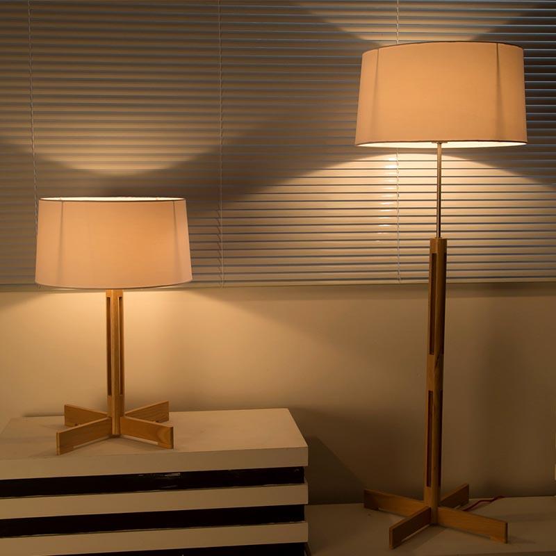Minimalist Wooden Fabric Lamp Shade Table Lamp for Living Room M2041