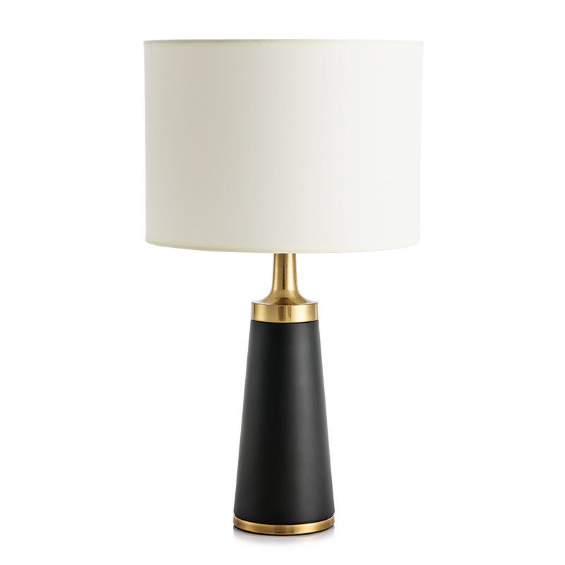 Luxury Modern Design Hotel Table Lamp White Fabric Lamp Shade  OEM/ODM Factory M20255